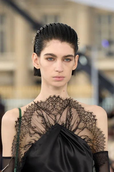 Look 143